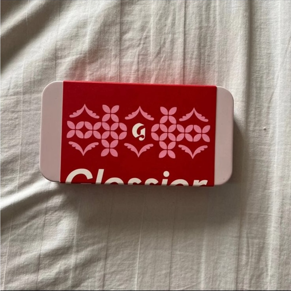 Glossier touch up kit holiday limited edition new